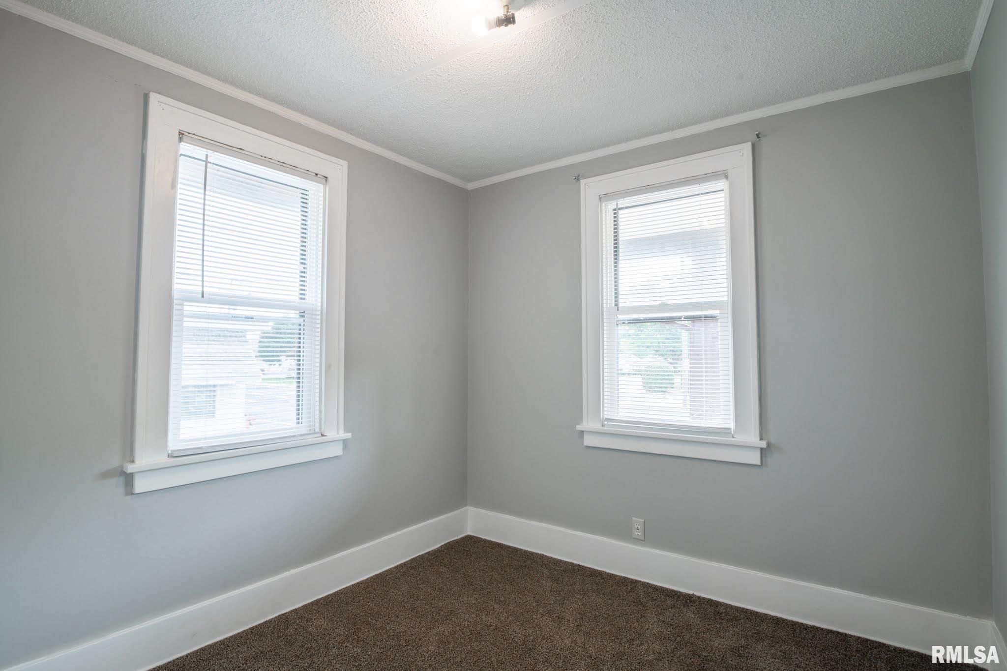3438 North Prospect Road Peoria, IL 61603 - Photo 14 of 49 Gallery Image 14
