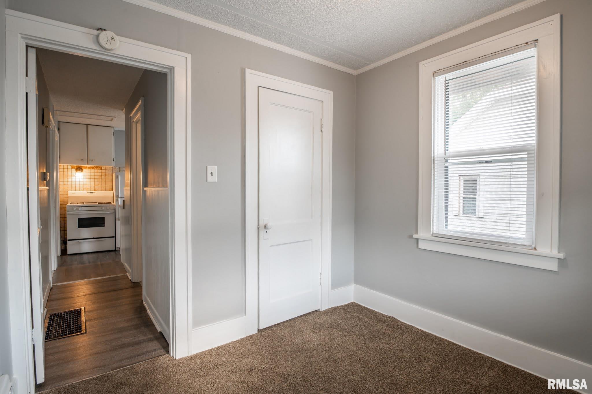 3438 North Prospect Road Peoria, IL 61603 - Photo 18 of 49 Gallery Image 18