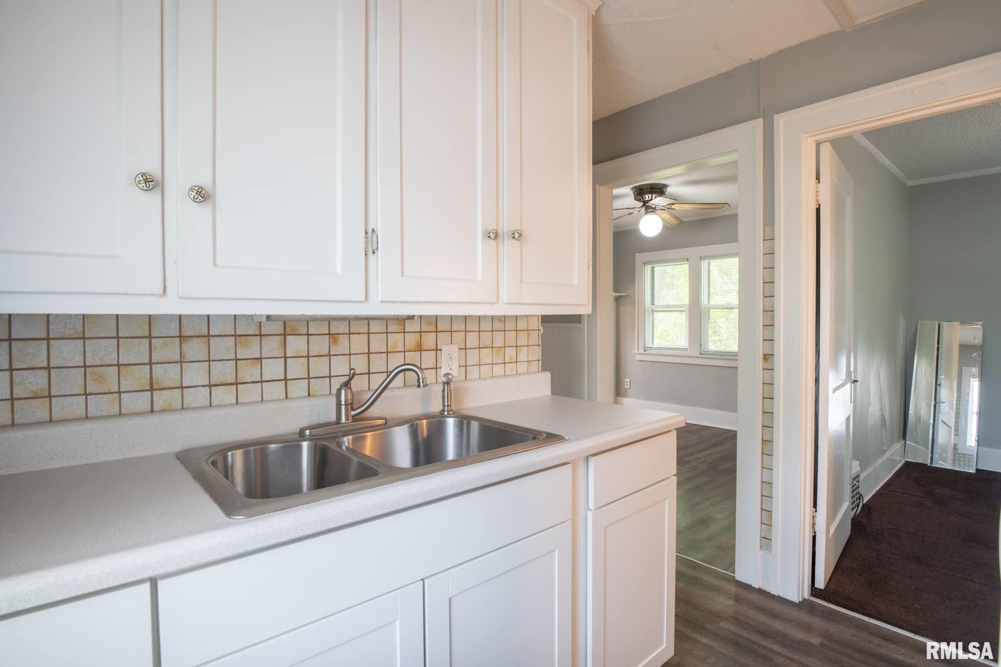 3438 North Prospect Road Peoria, IL 61603 - Photo 31 of 49 Gallery Image 31