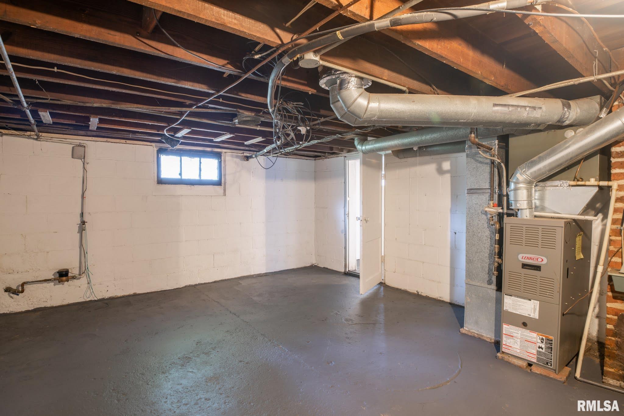 3438 North Prospect Road Peoria, IL 61603 - Photo 38 of 49 Gallery Image 38