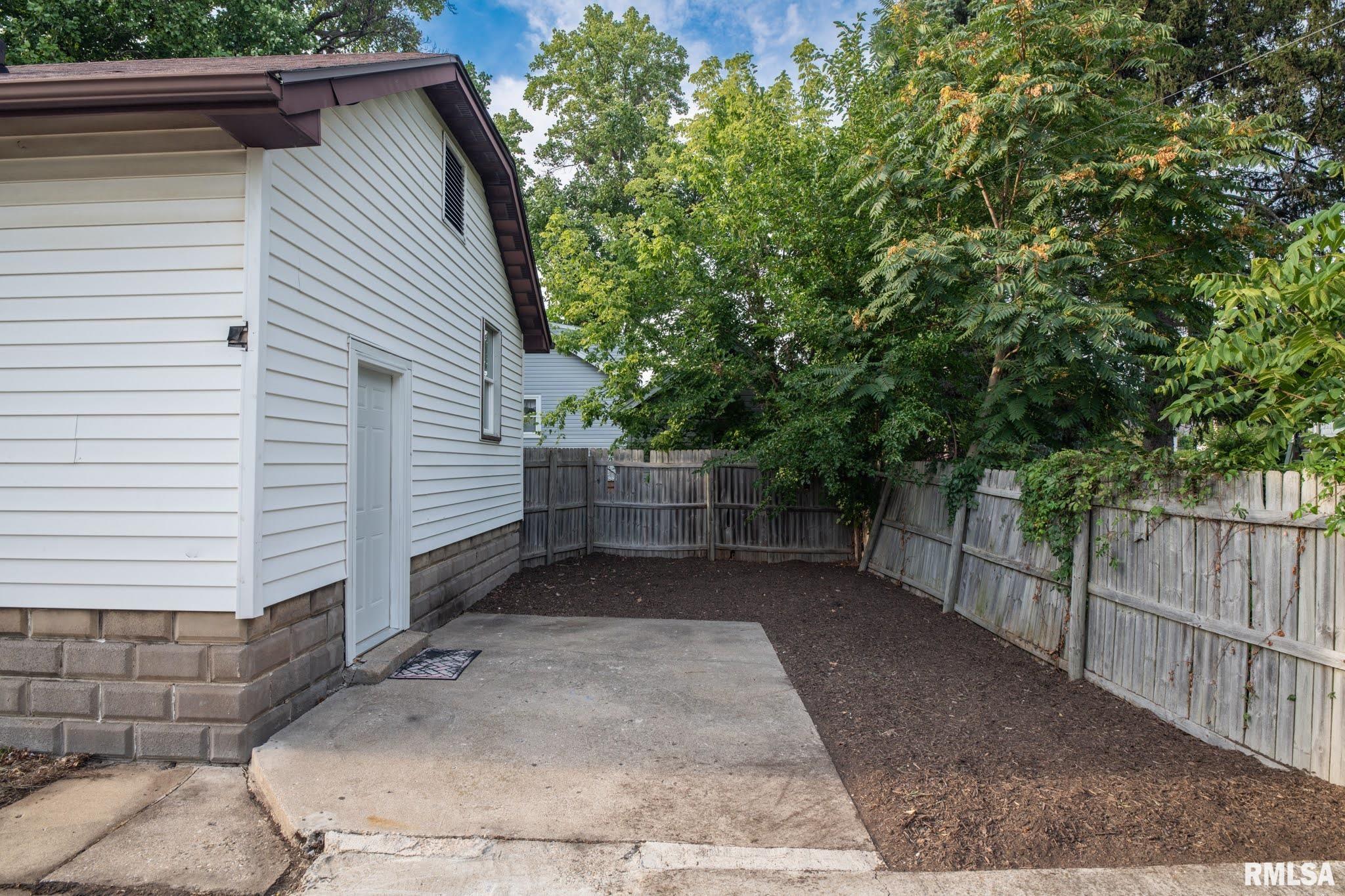 3438 North Prospect Road Peoria, IL 61603 - Photo 43 of 49 Gallery Image 43