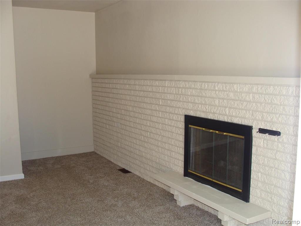 2312 Common Road Warren, MI 48092 - Photo 22 of 26
