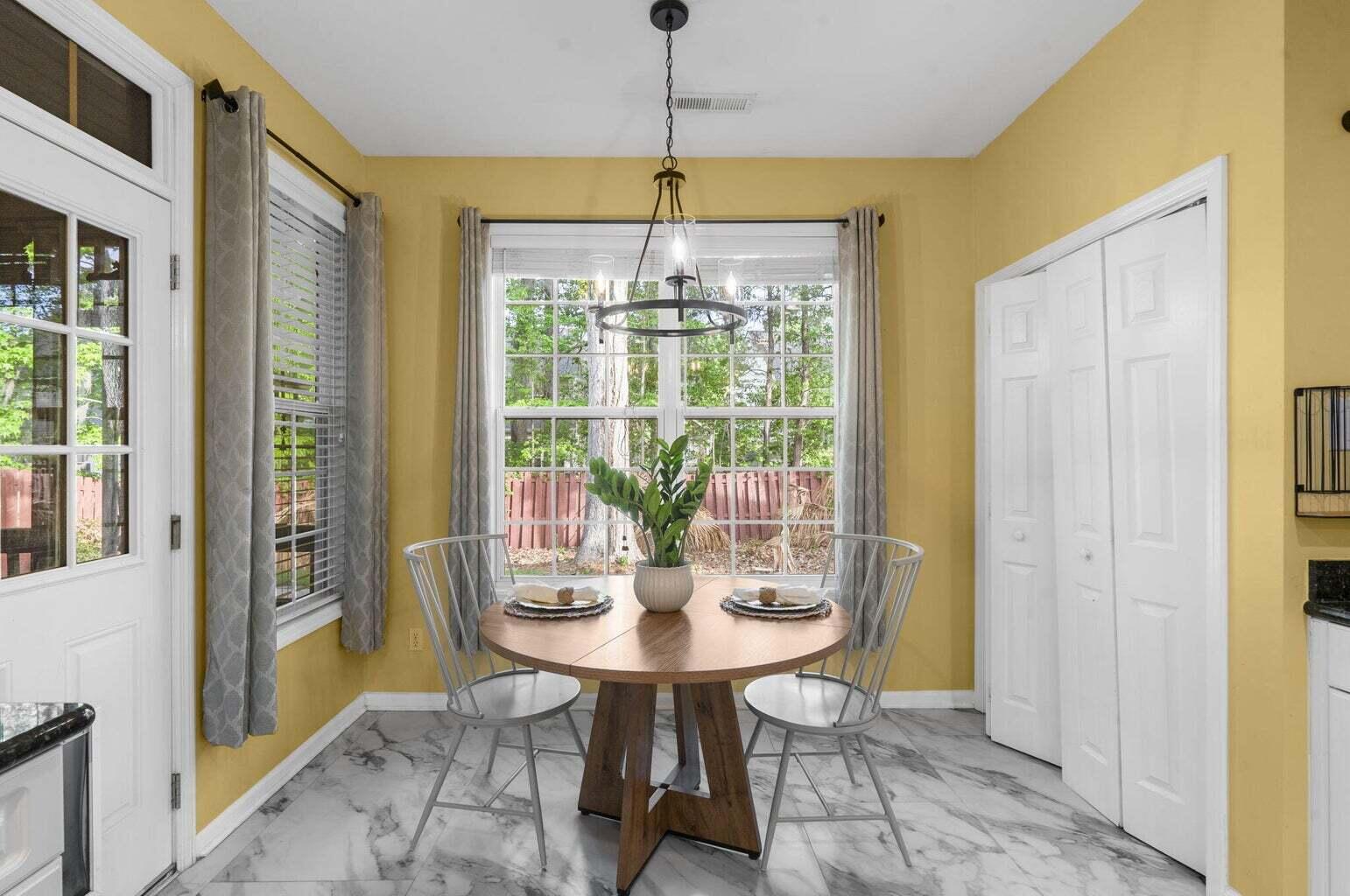 9406 Ayscough Road Summerville, SC 29485 - Photo 16 of 31 breakfast