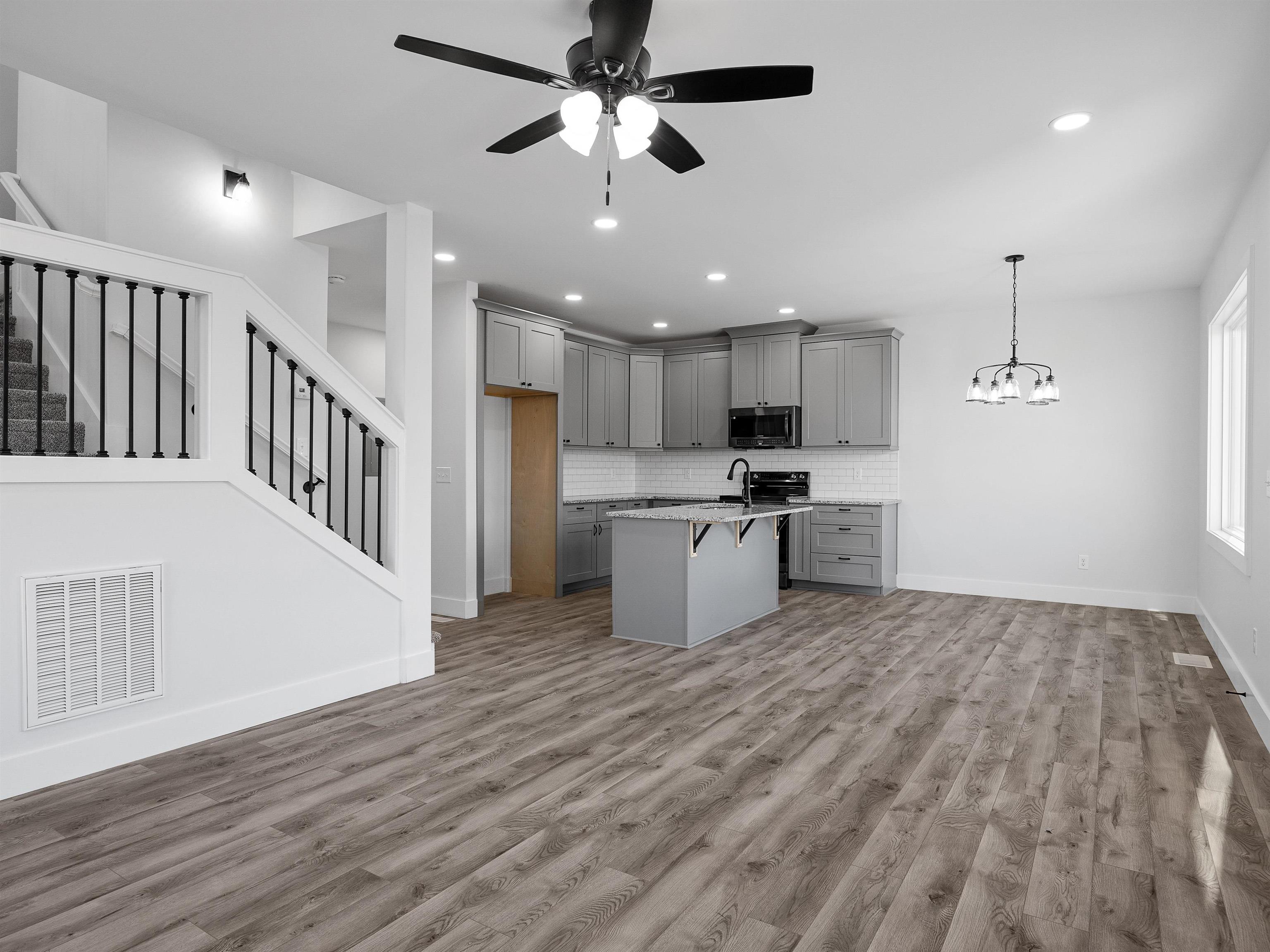 232 West Clark Road Inman, SC 29349 - Photo 7 of 36