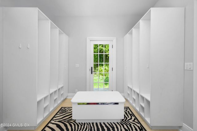 $4,145,000 | 20 Heronvue Road, Greenwich, CT 06831