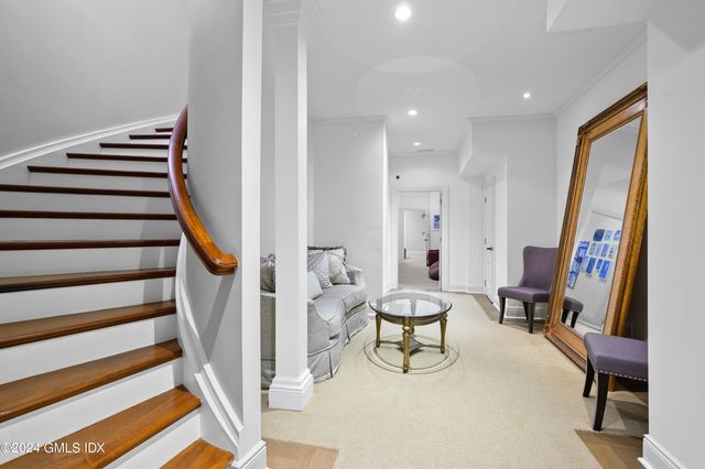 $4,145,000 | 20 Heronvue Road, Greenwich, CT 06831