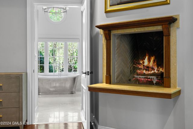 $4,145,000 | 20 Heronvue Road, Greenwich, CT 06831