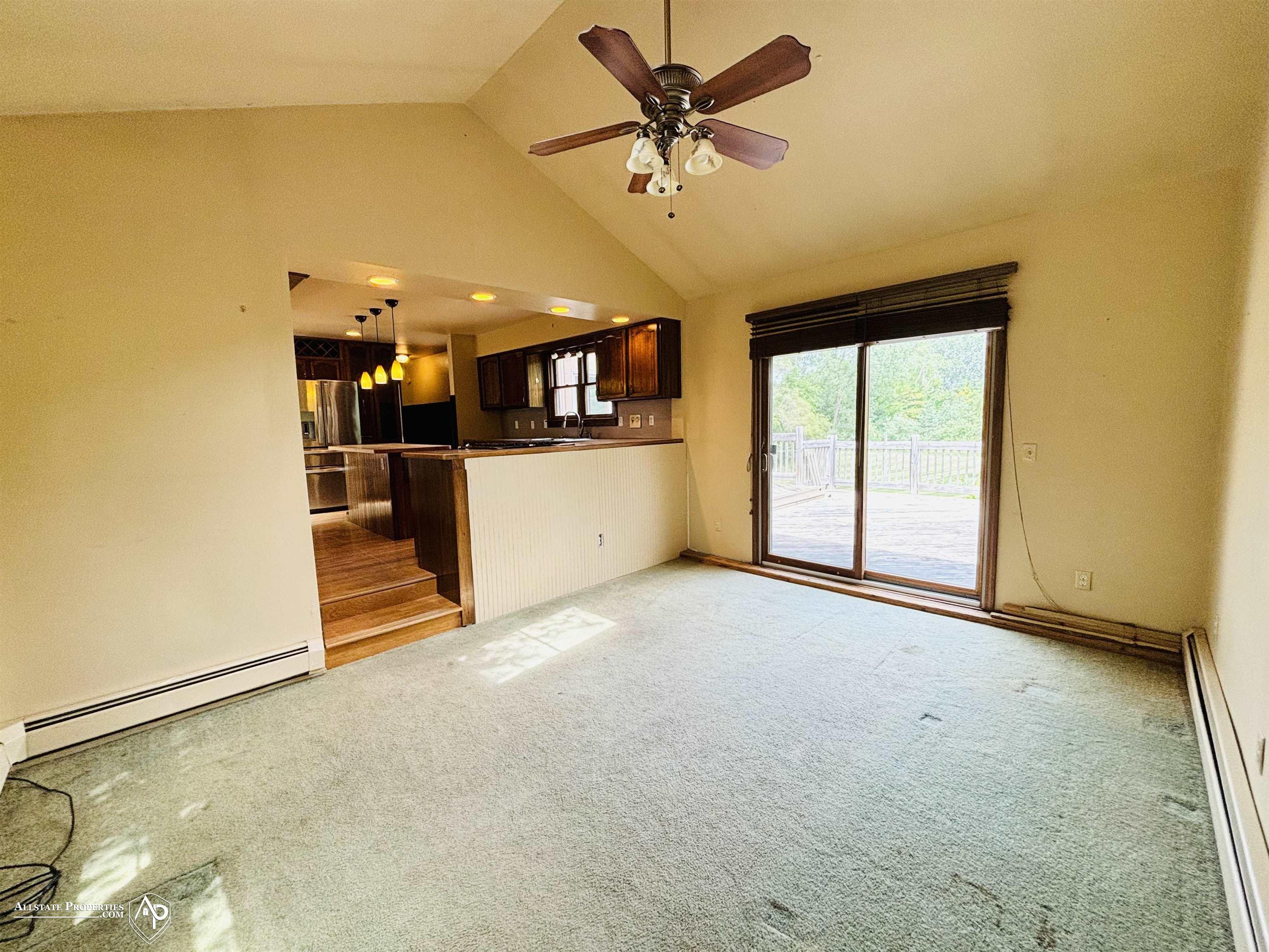 11111 East Carpenter Road Davison, MI 48423 - Photo 7 of 24 50147537-49cd596c-a6df-4211-a916-55aa1f9f4cd8.JPG