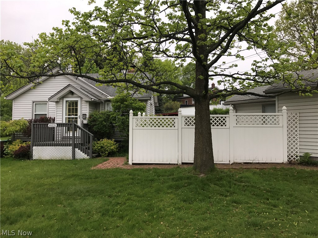 10221 Unity Avenue Cleveland, OH 44111 - Photo 12 of 12