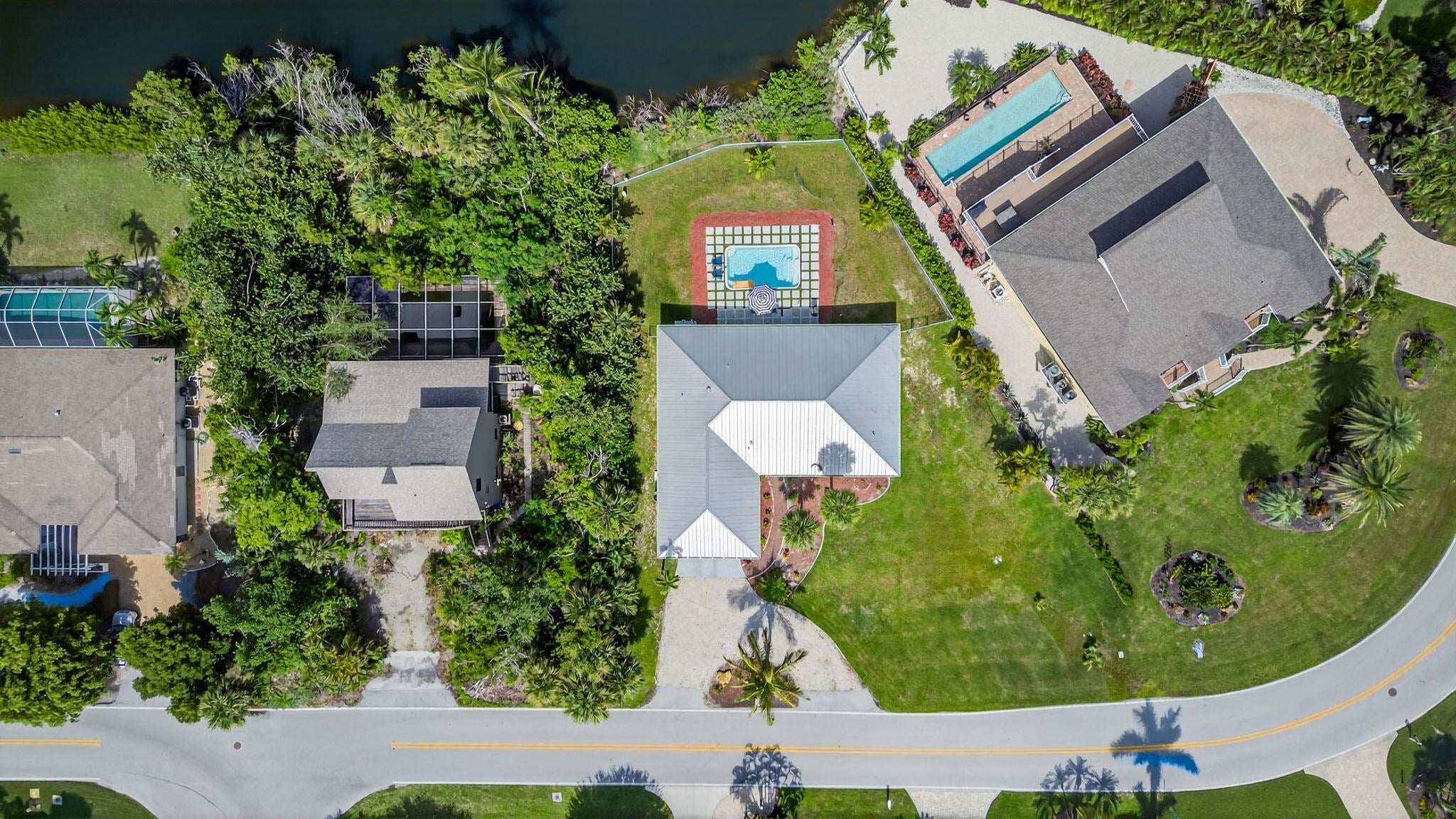 1377 Sand Castle Road Sanibel, FL 33957 - Photo 42 of 49 Gallery Image 42
