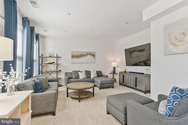 $3,000 | 10948 St Patricks Pk Alley, Waldorf, MD 20603