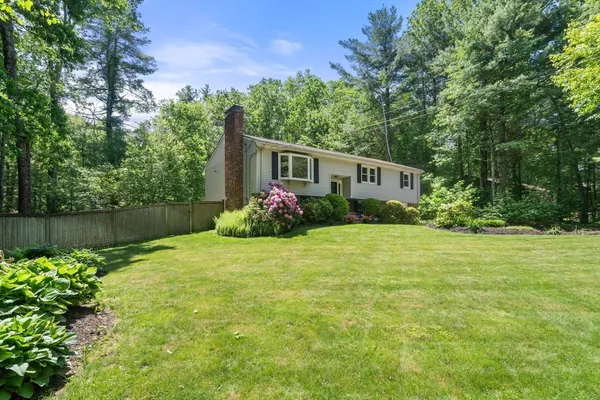 $745,000 | 170 Hudson Road, Stow, MA 01775