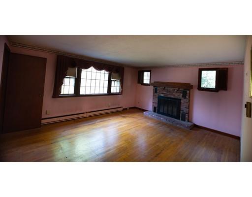 19 Warren Avenue Harvard, MA 01451 - Photo 10 of 26