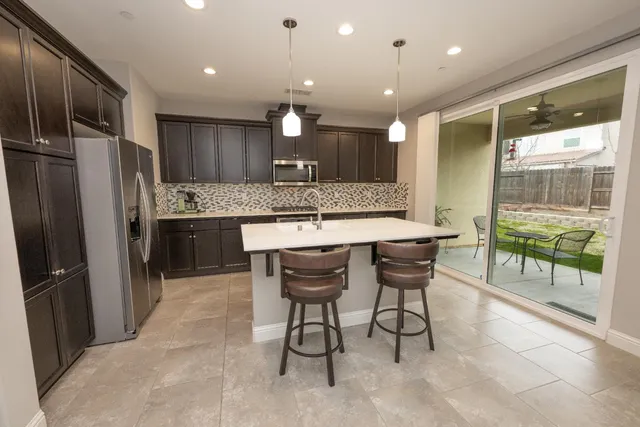 $479,500 | 3537 Lincoln Avenue, Clovis, CA 93619