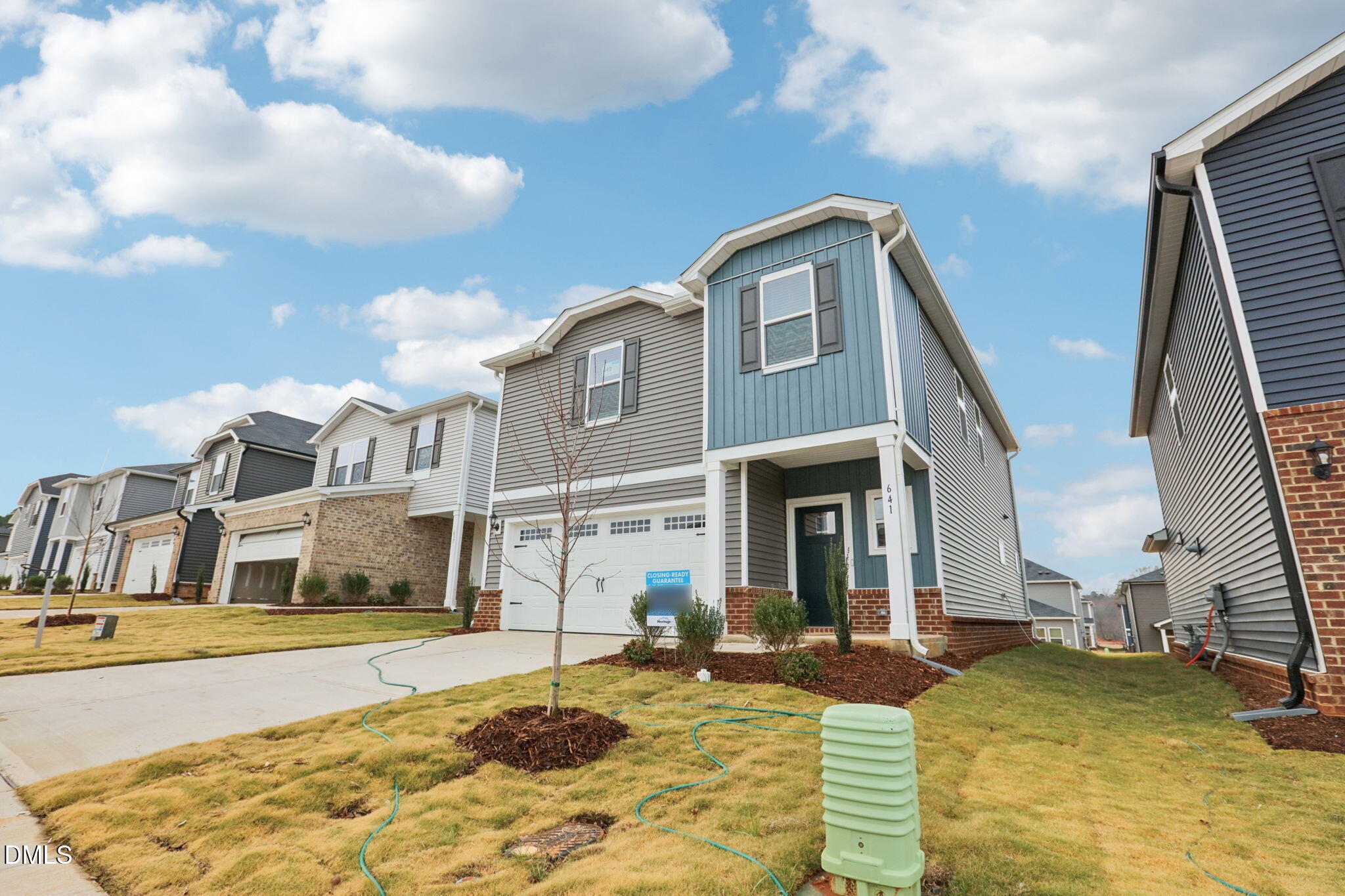 641 Red River Drive Garner, NC 27529 - Photo 4 of 41 2-web-or-mls-Raleigh - Oak Manor - 641 R