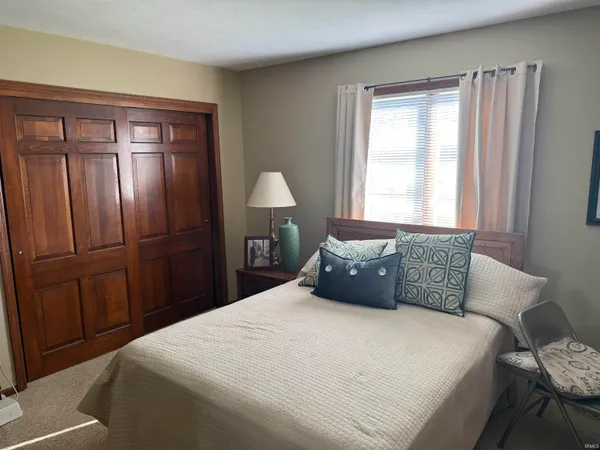 $389,000 | 1009 Greenacres Drive, Kokomo, IN 46901