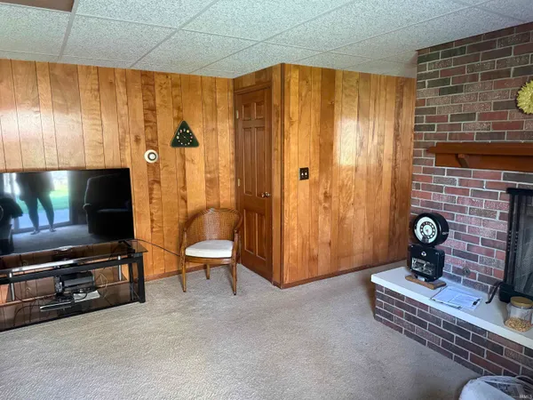 $389,000 | 1009 Greenacres Drive, Kokomo, IN 46901