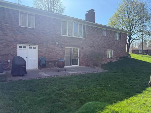 $389,000 | 1009 Greenacres Drive, Kokomo, IN 46901