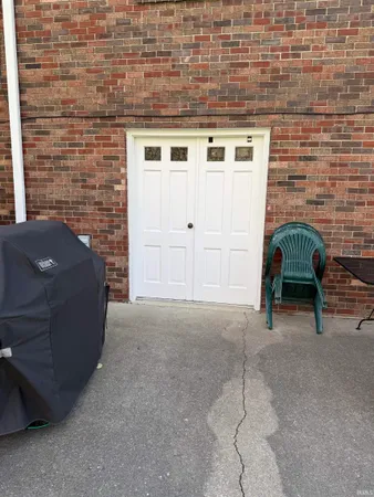 $389,000 | 1009 Greenacres Drive, Kokomo, IN 46901
