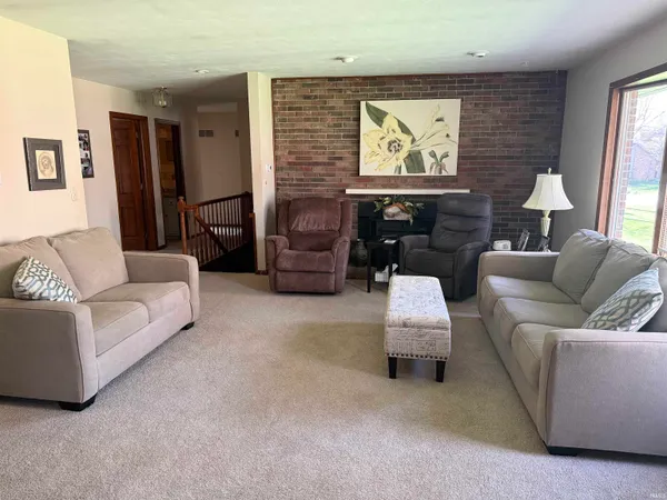 $389,000 | 1009 Greenacres Drive, Kokomo, IN 46901