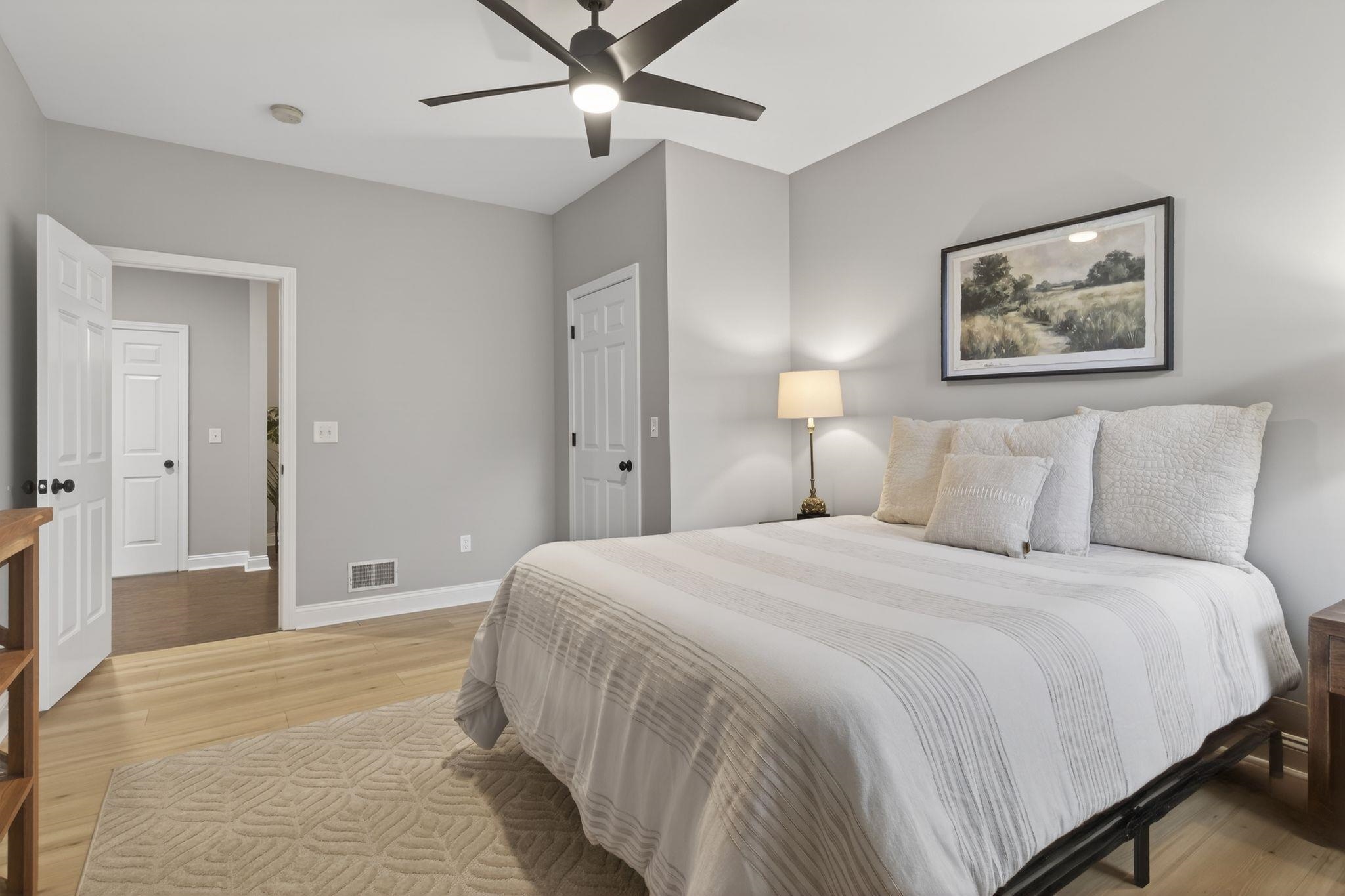 95 Court Street, Unit 4 Exeter, NH 03833 - Photo 19 of 34