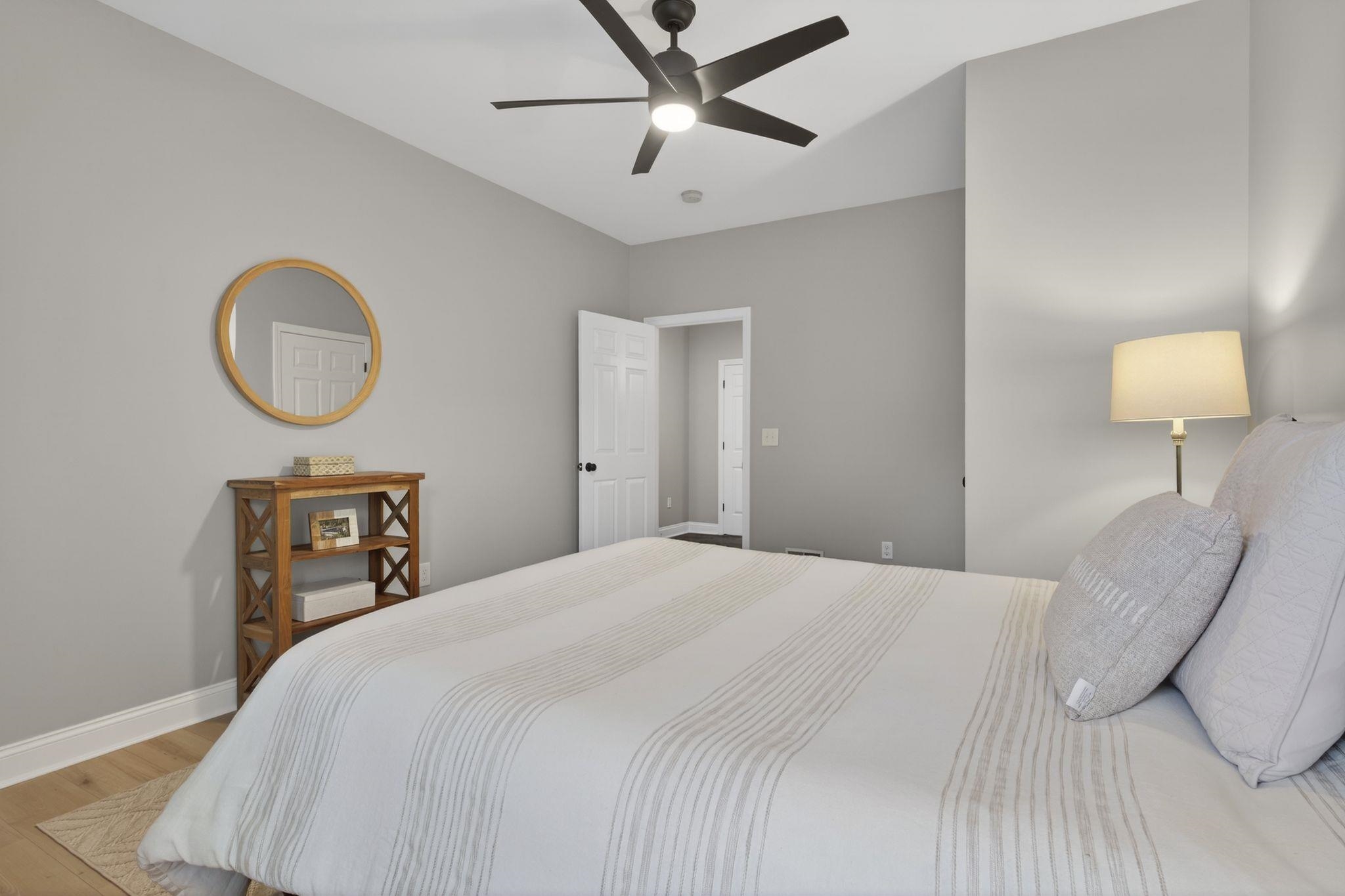 95 Court Street, Unit 4 Exeter, NH 03833 - Photo 20 of 34