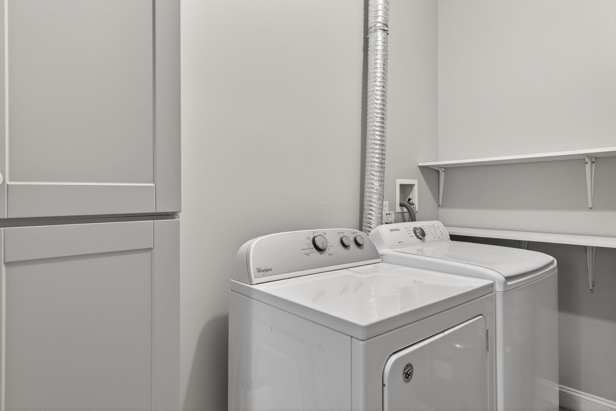 95 Court Street, Unit 4 Exeter, NH 03833 - Photo 25 of 34