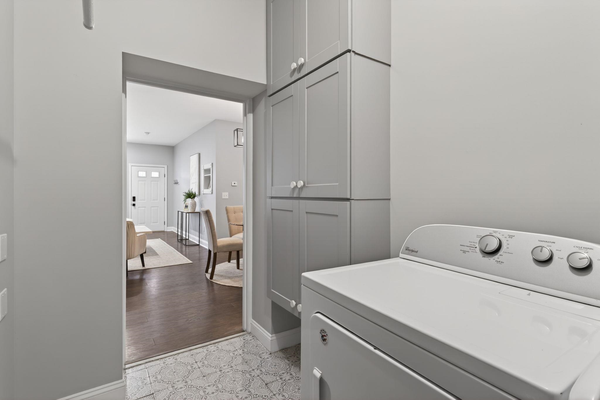 95 Court Street, Unit 4 Exeter, NH 03833 - Photo 26 of 34