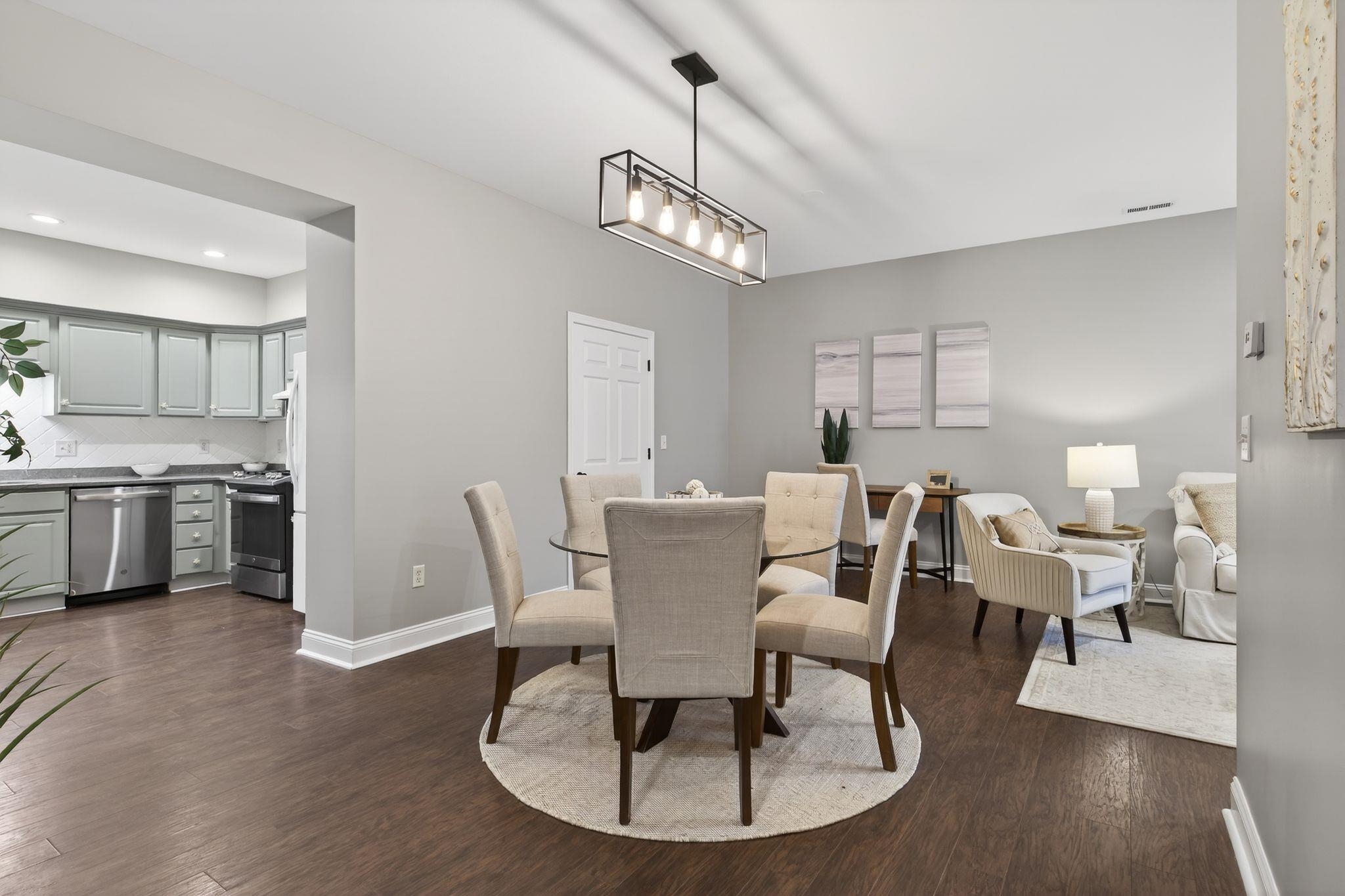 95 Court Street, Unit 4 Exeter, NH 03833 - Photo 7 of 34