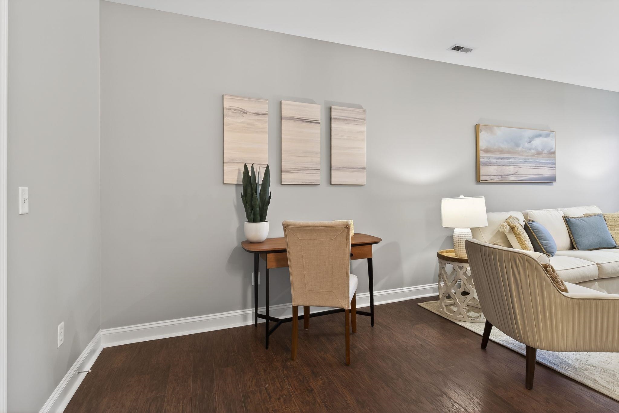 95 Court Street, Unit 4 Exeter, NH 03833 - Photo 8 of 34