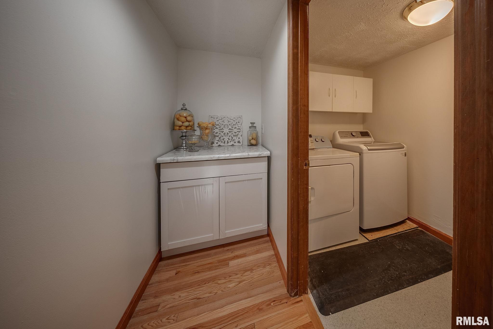 77 Country Place, Unit 77 Springfield, IL 62703 - Photo 30 of 79