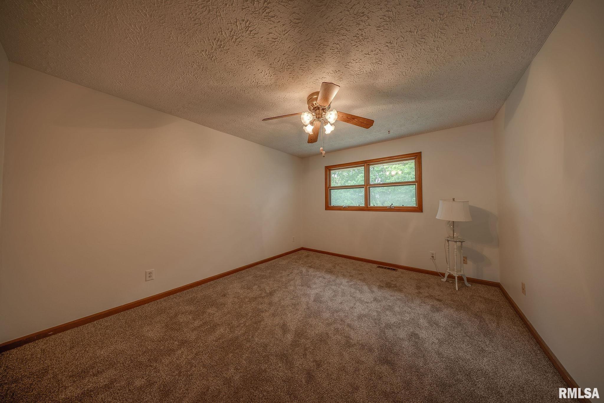 77 Country Place, Unit 77 Springfield, IL 62703 - Photo 55 of 79