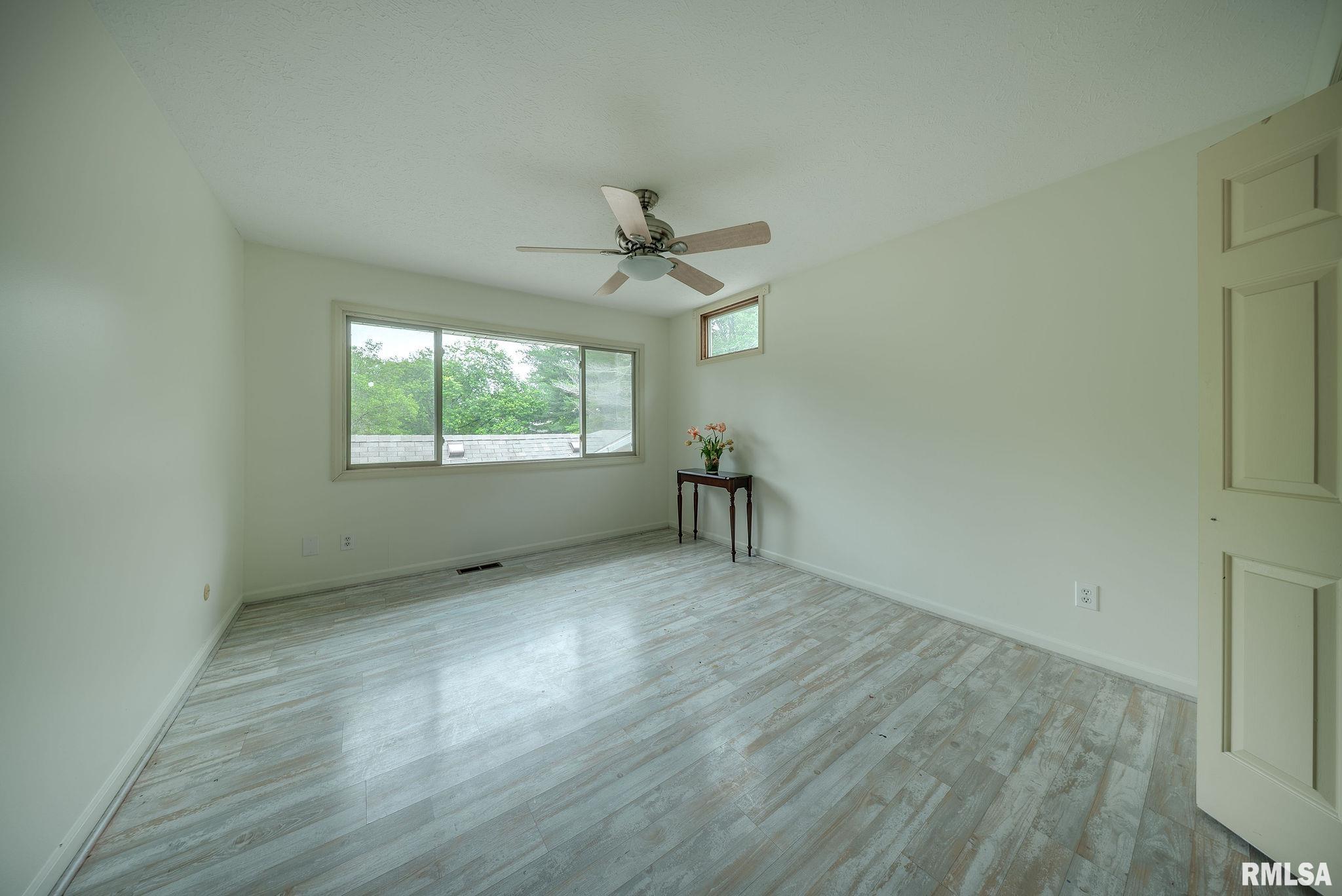 77 Country Place, Unit 77 Springfield, IL 62703 - Photo 76 of 79
