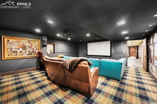 a view of an outdoor space with seating area and garden