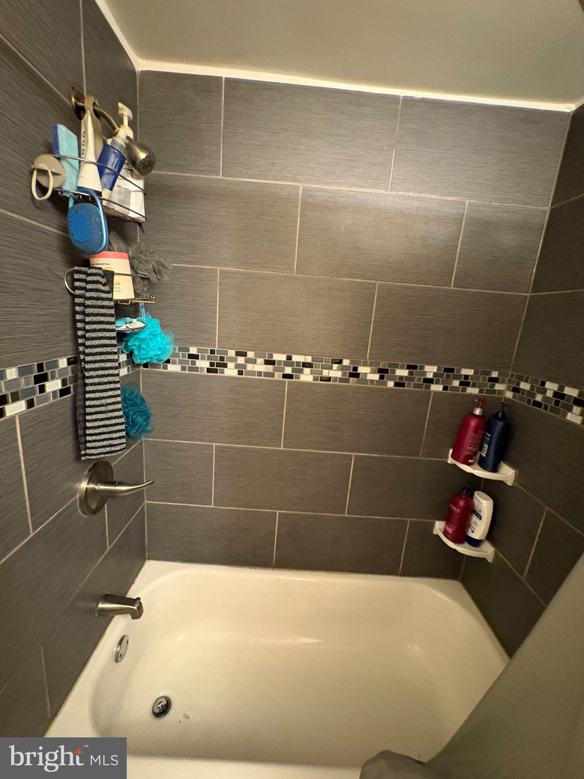 3133-00 Morning Glory Road Philadelphia, PA 19154 - Photo 24 of 30 Lower Level Bathroom