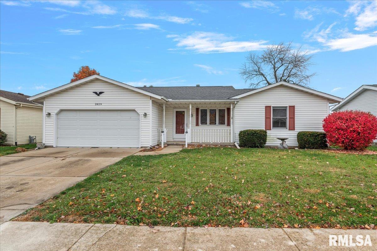2829 Wellington Drive Springfield, IL 62703 - Photo 1 of 33
