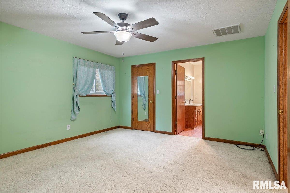 2829 Wellington Drive Springfield, IL 62703 - Photo 16 of 33