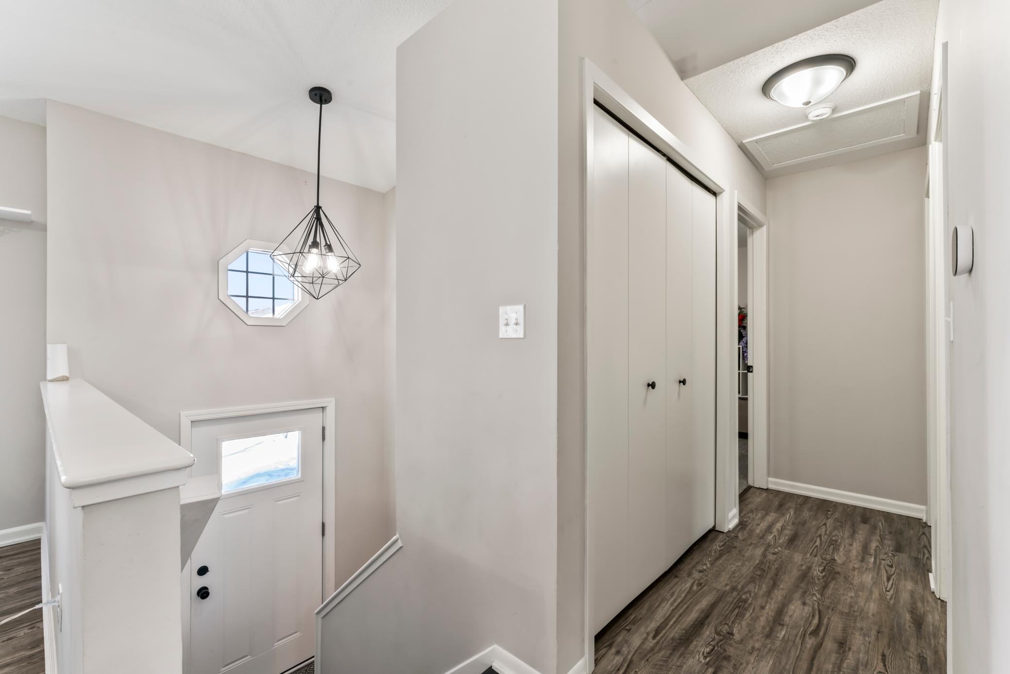 916 East Village Circle Southeast Rochester, MN 55904 - Photo 15 of 34