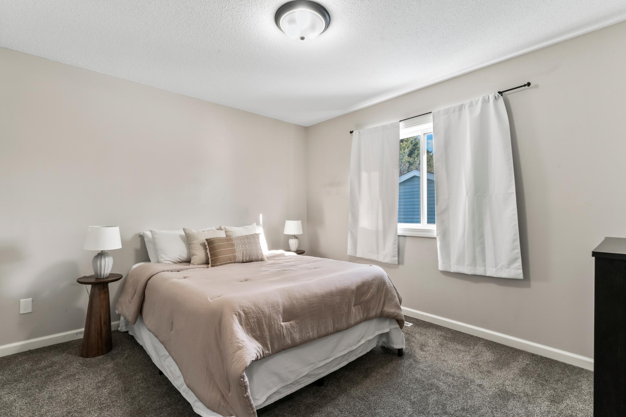 916 East Village Circle Southeast Rochester, MN 55904 - Photo 16 of 34