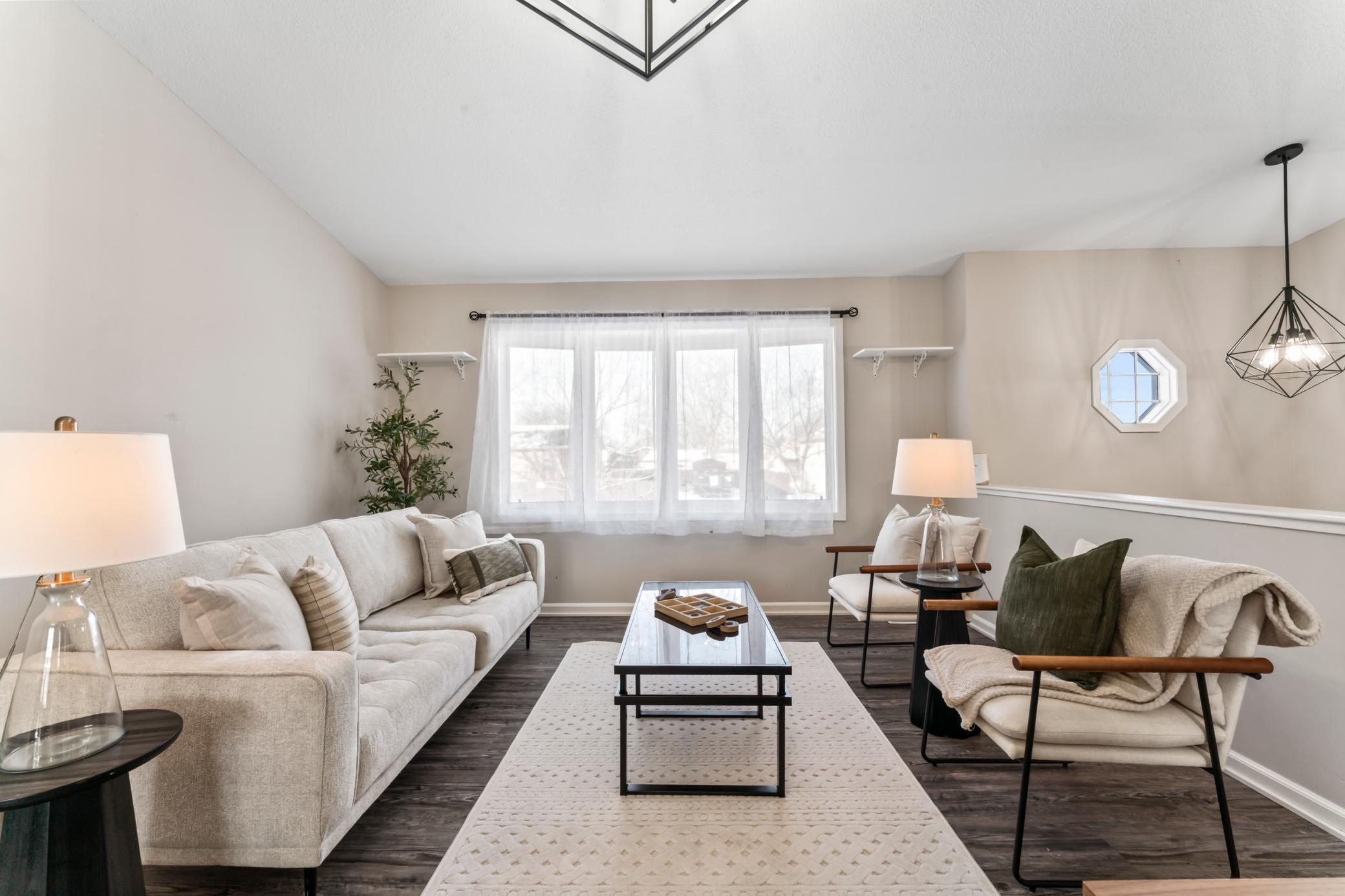 916 East Village Circle Southeast Rochester, MN 55904 - Photo 5 of 34