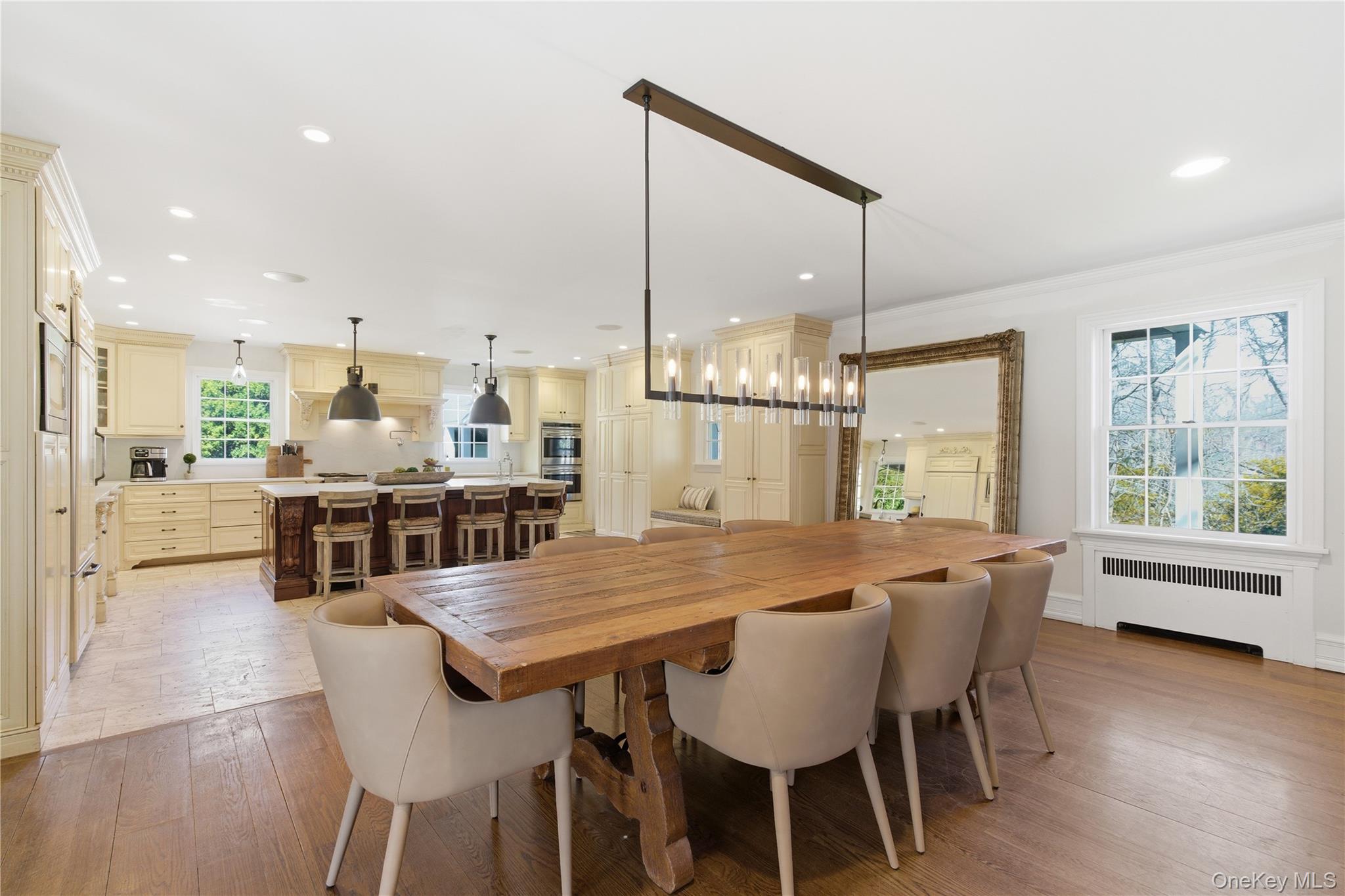 395 West Neck Road Lloyd Harbor, NY 11743 - Photo 12 of 50