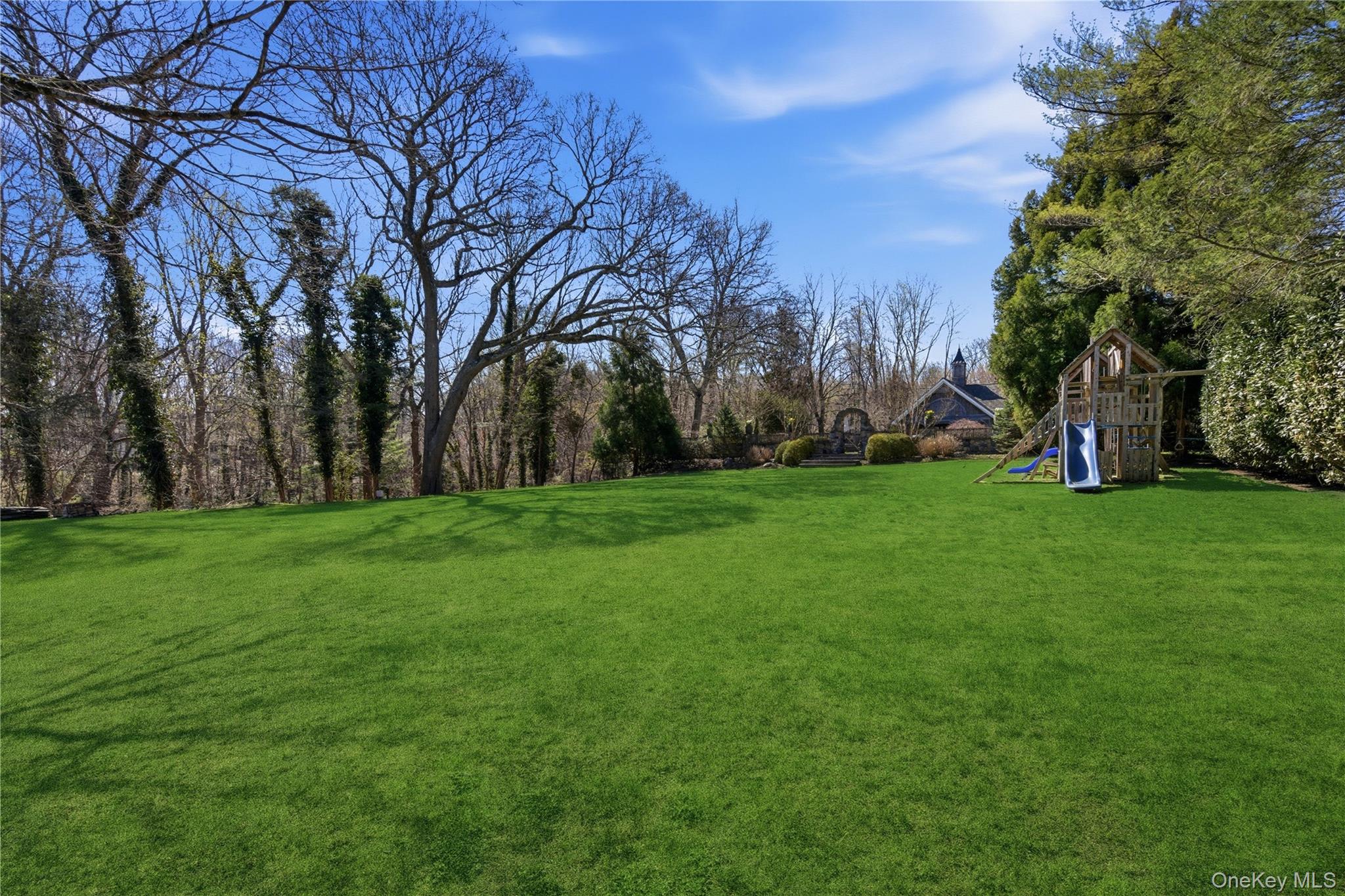 395 West Neck Road Lloyd Harbor, NY 11743 - Photo 42 of 50