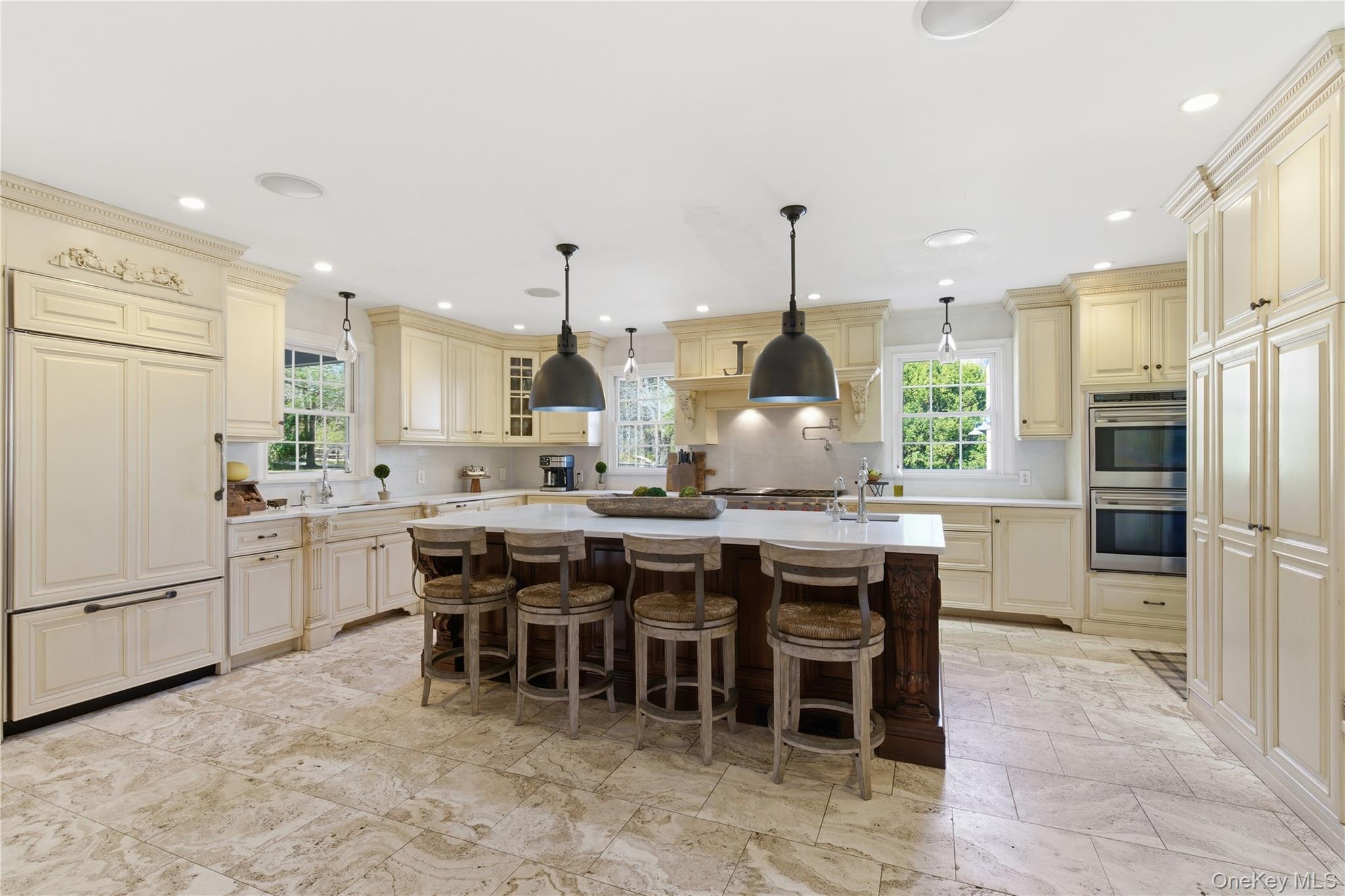 395 West Neck Road Lloyd Harbor, NY 11743 - Photo 8 of 50