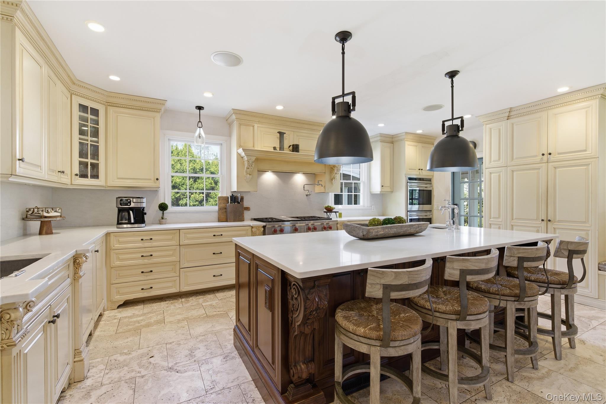 395 West Neck Road Lloyd Harbor, NY 11743 - Photo 9 of 50