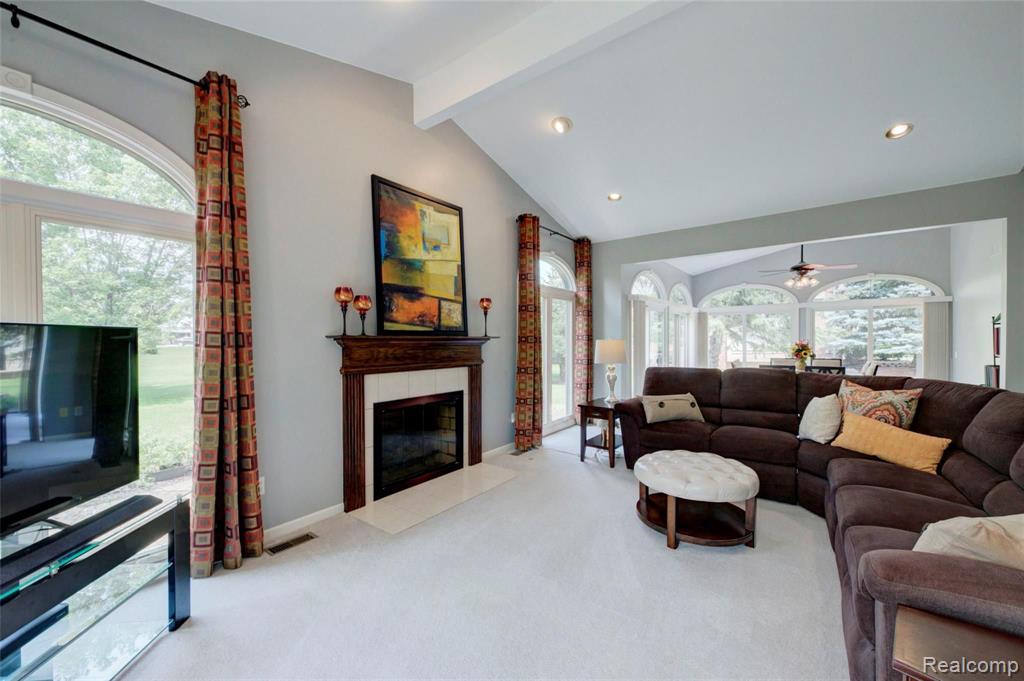 6649 Kennesaw Road Canton, MI 48187 - Photo 29 of 61