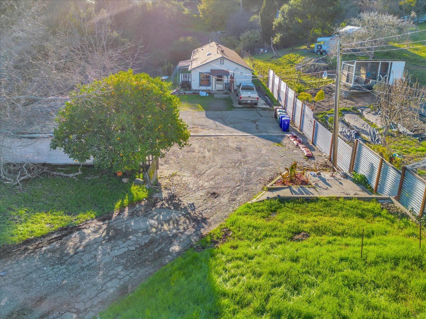 555 Rincon Road El Sobrante, CA 94803 - Photo 2 of 9 Gallery Image 2