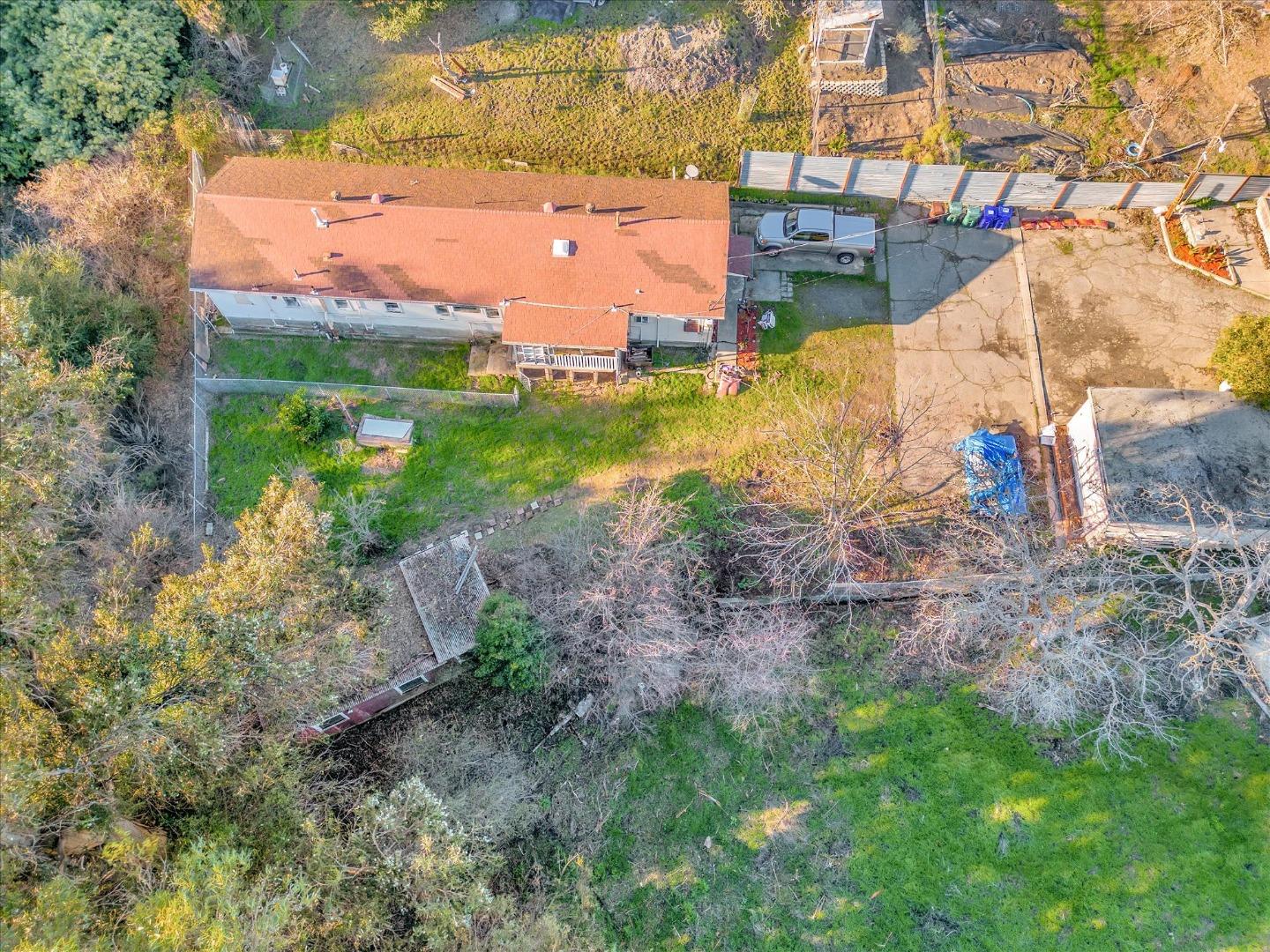 555 Rincon Road El Sobrante, CA 94803 - Photo 4 of 9 Gallery Image 4