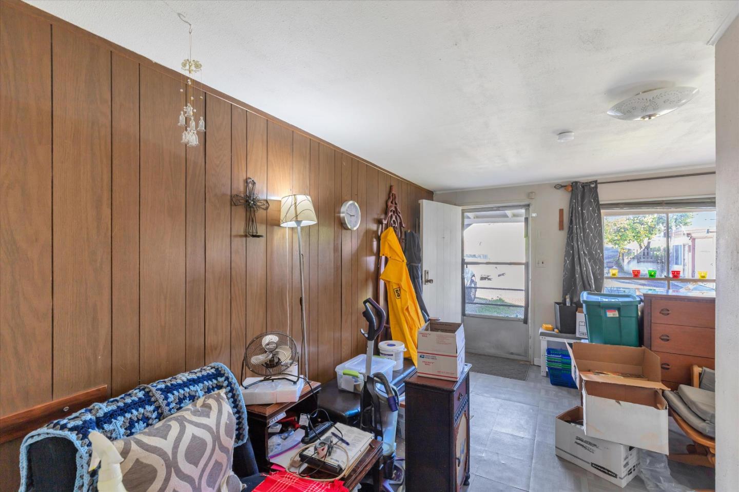 555 Rincon Road El Sobrante, CA 94803 - Photo 6 of 9 Gallery Image 6
