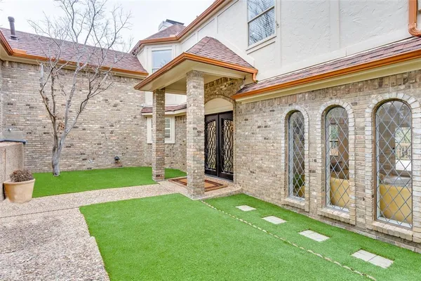 $5,500 | 9130 Valley Chapel Lane, Dallas, TX 75220