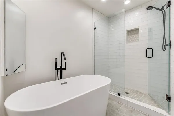 $5,500 | 9130 Valley Chapel Lane, Dallas, TX 75220